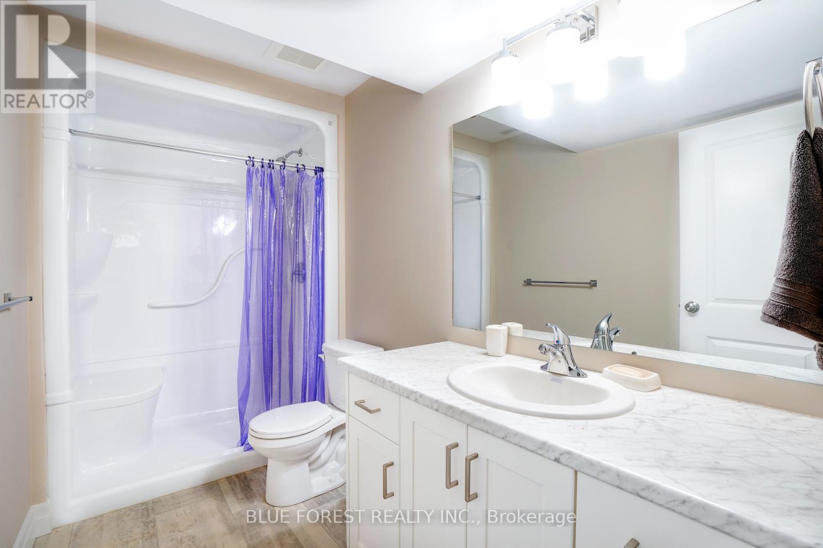 Photo 14 of 10 Auburn Drive, St Thomas ON