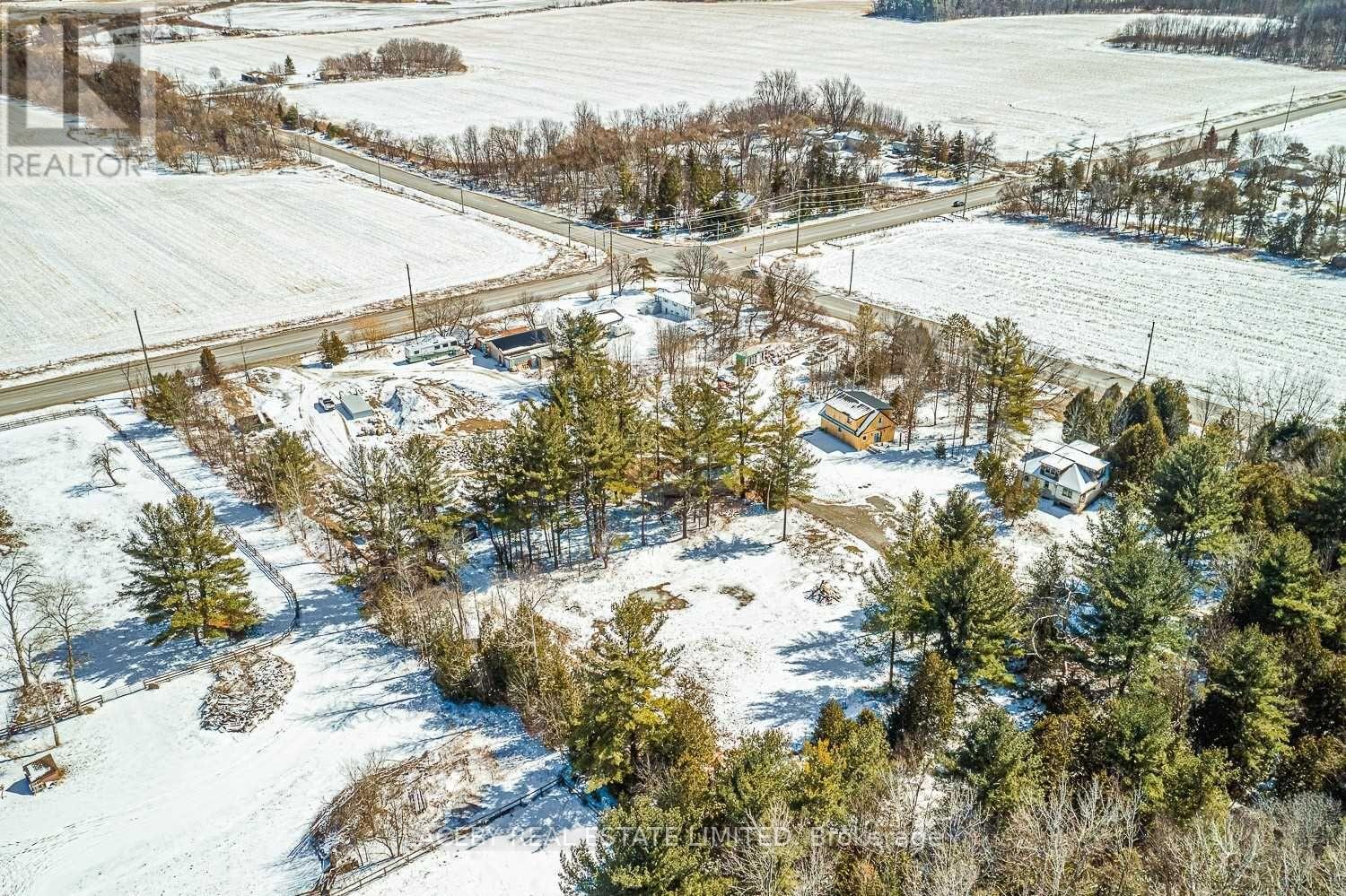Photo 15 of 1544 7th Line, Innisfil ON