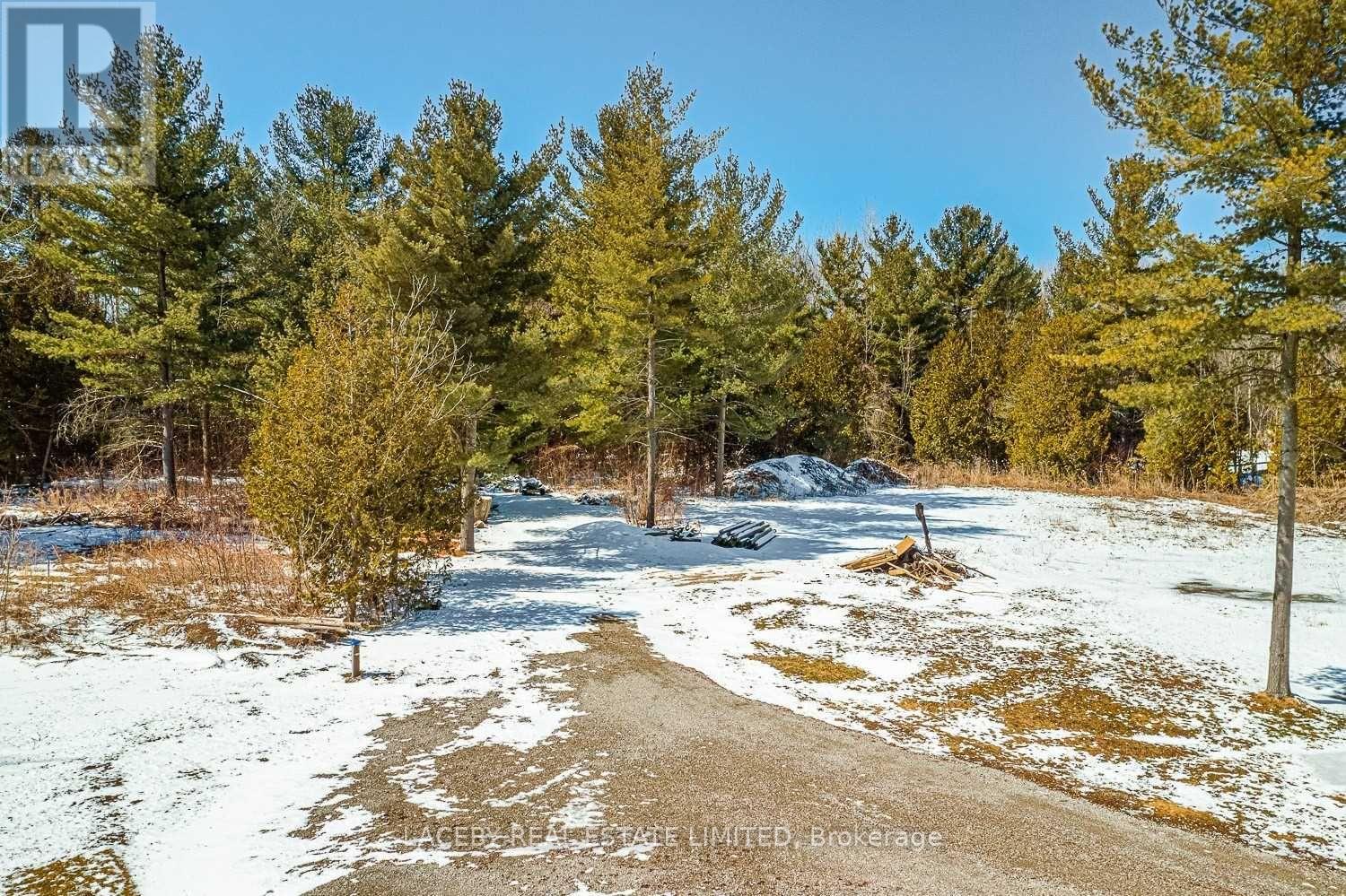 Photo 10 of 1544 7th Line, Innisfil ON
