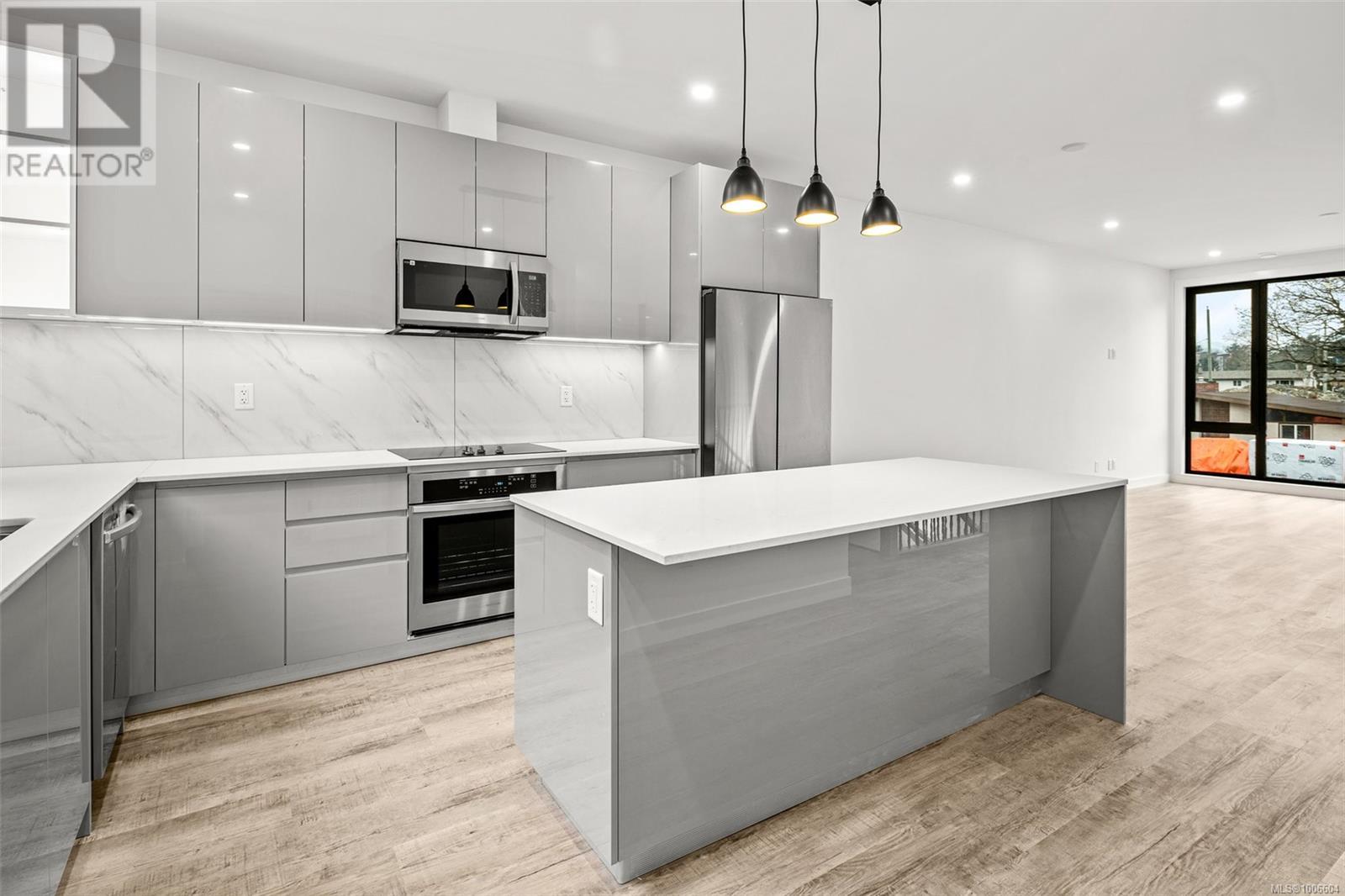 127 2841 Knotty Pine Road, Langford