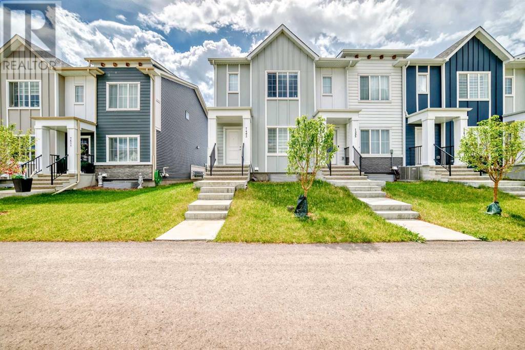 Single Family House for Sale in   Avenue SE Rangeview Calgary 