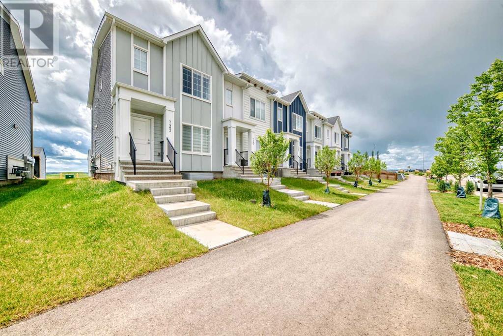 Single Family House for Sale in   Avenue SE Rangeview Calgary 