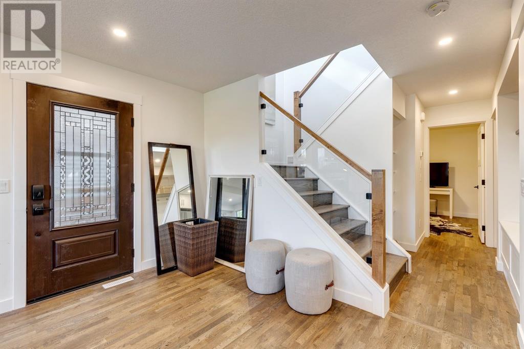2126 18A Street SW, Calgary, Alberta