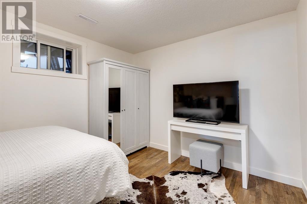 Single Family House for Sale in  A Street SW Bankview Calgary 