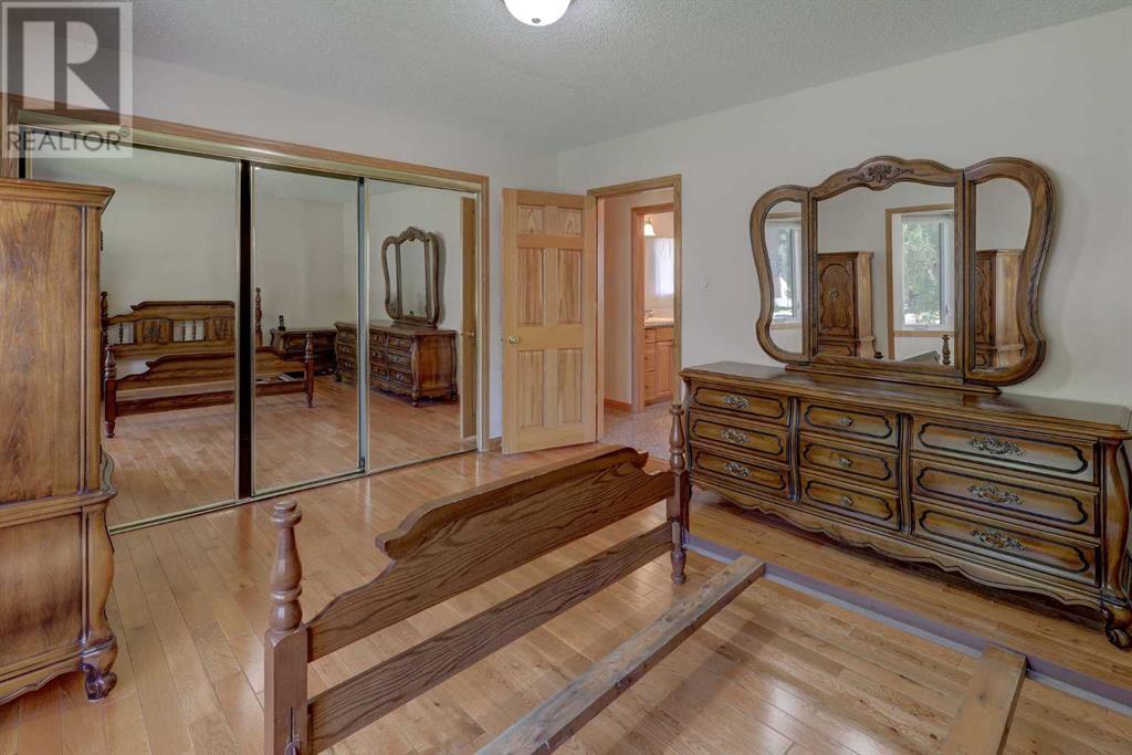 Single Family House Bungalow for Sale in   Avenue SW Altadore Calgary 