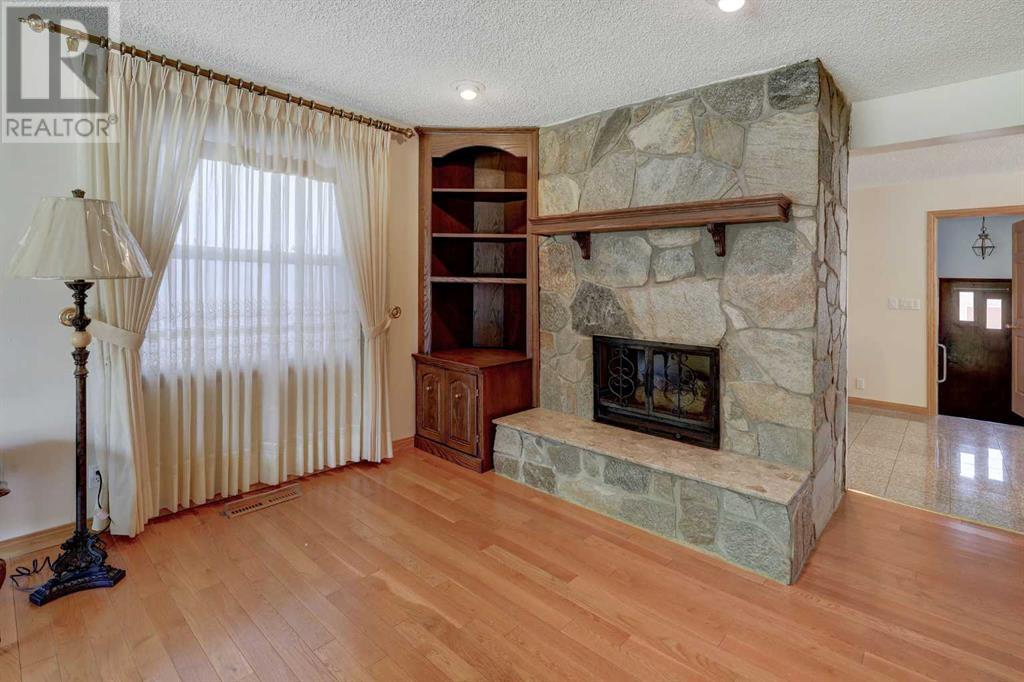 Single Family House Bungalow for Sale in   Avenue SW Altadore Calgary 