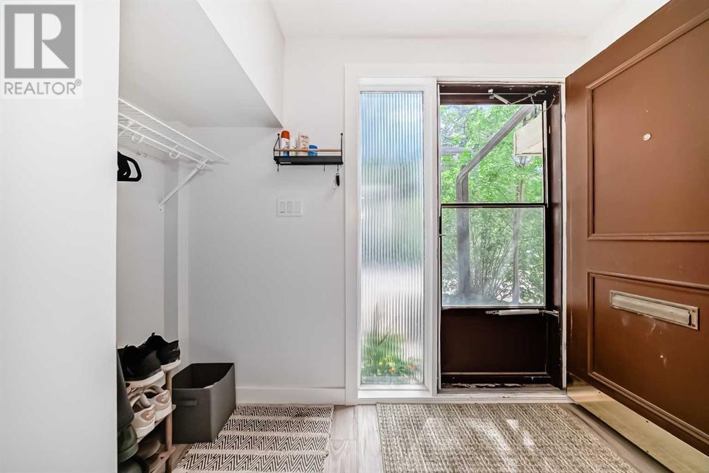 Single Family House for Sale in    Avenue SW Lakeview Calgary 