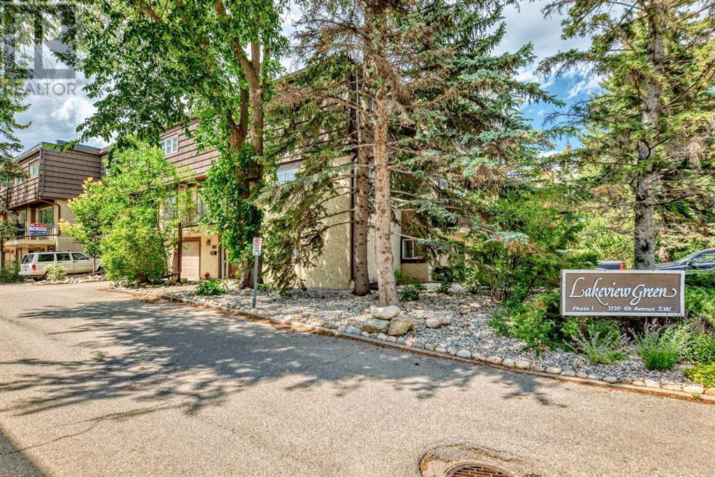Single Family House for Sale in    Avenue SW Lakeview Calgary 
