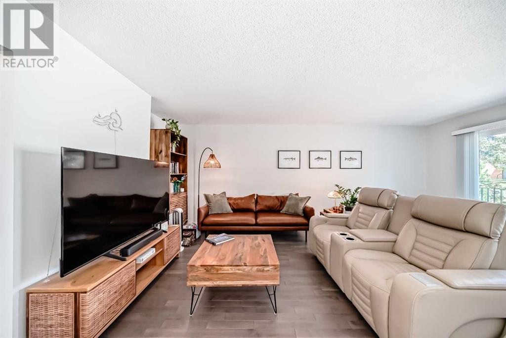 Single Family House for Sale in    Avenue SW Lakeview Calgary 