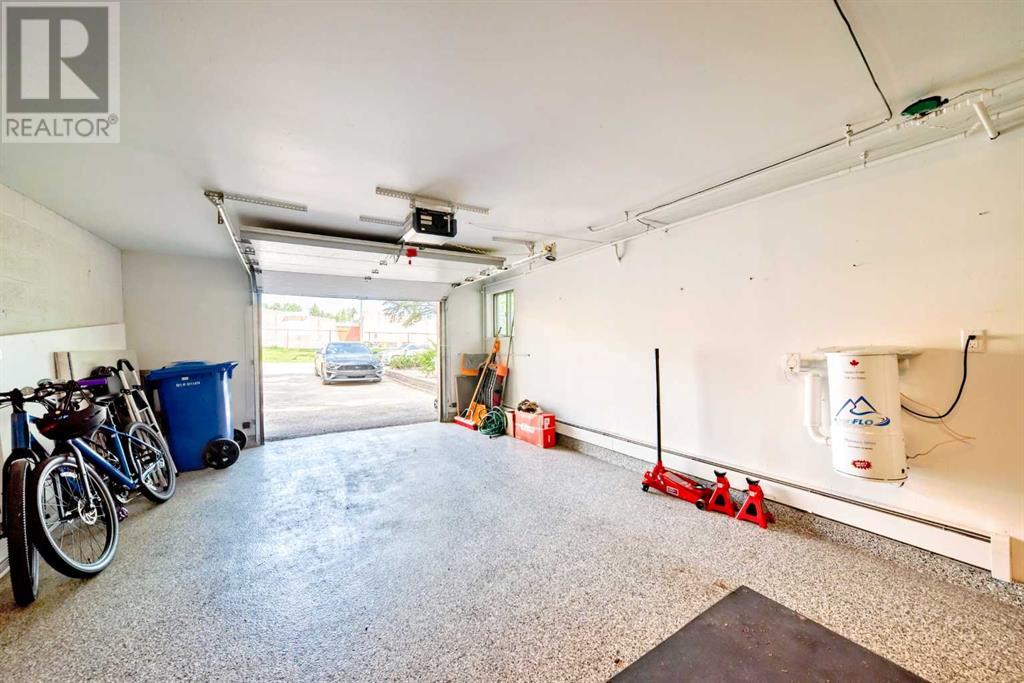 Single Family House for Sale in    Avenue SW Lakeview Calgary 