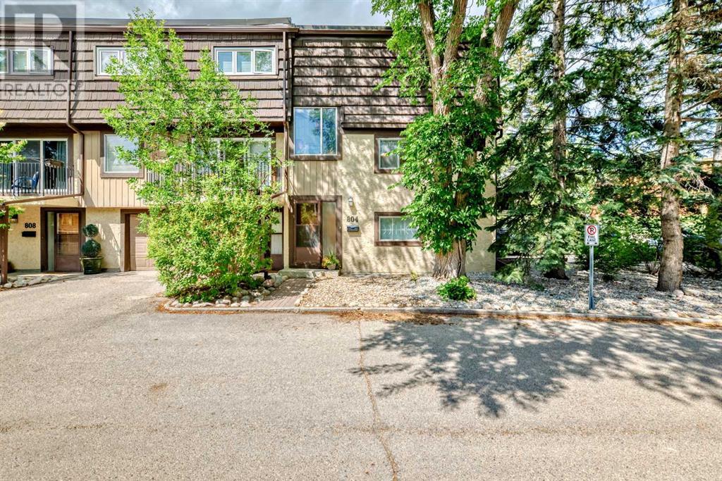 Single Family House for Sale in    Avenue SW Lakeview Calgary 