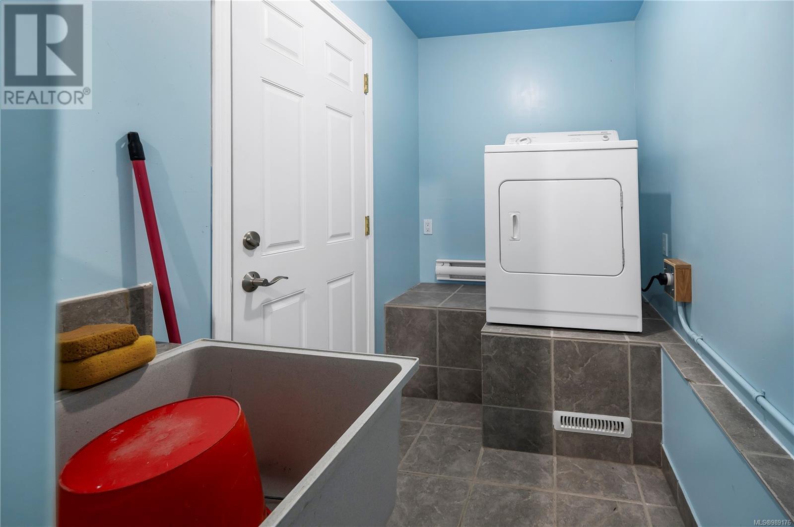 5 620 Helanton Rd, Quadra Island