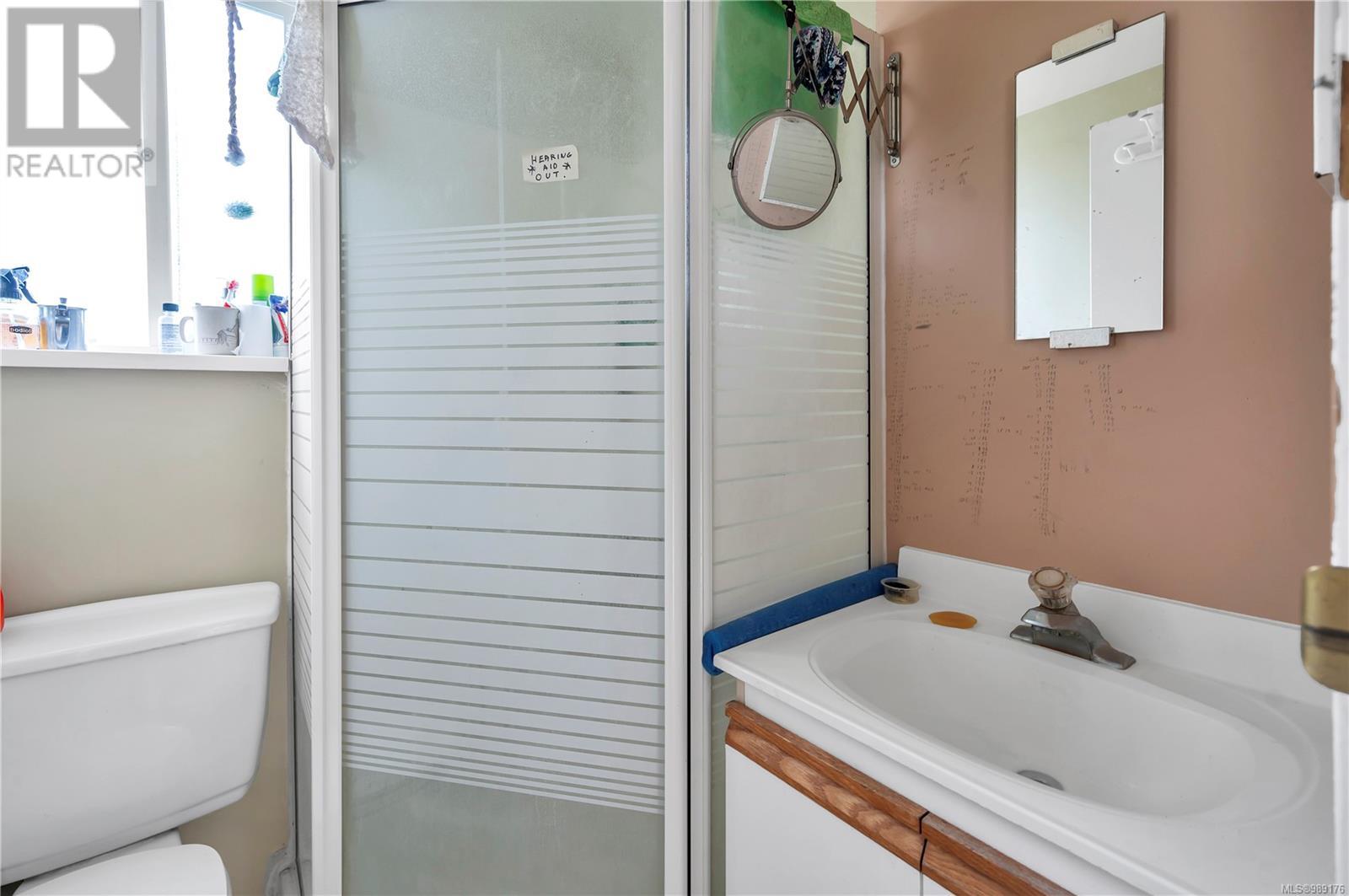 5 620 Helanton Rd, Quadra Island