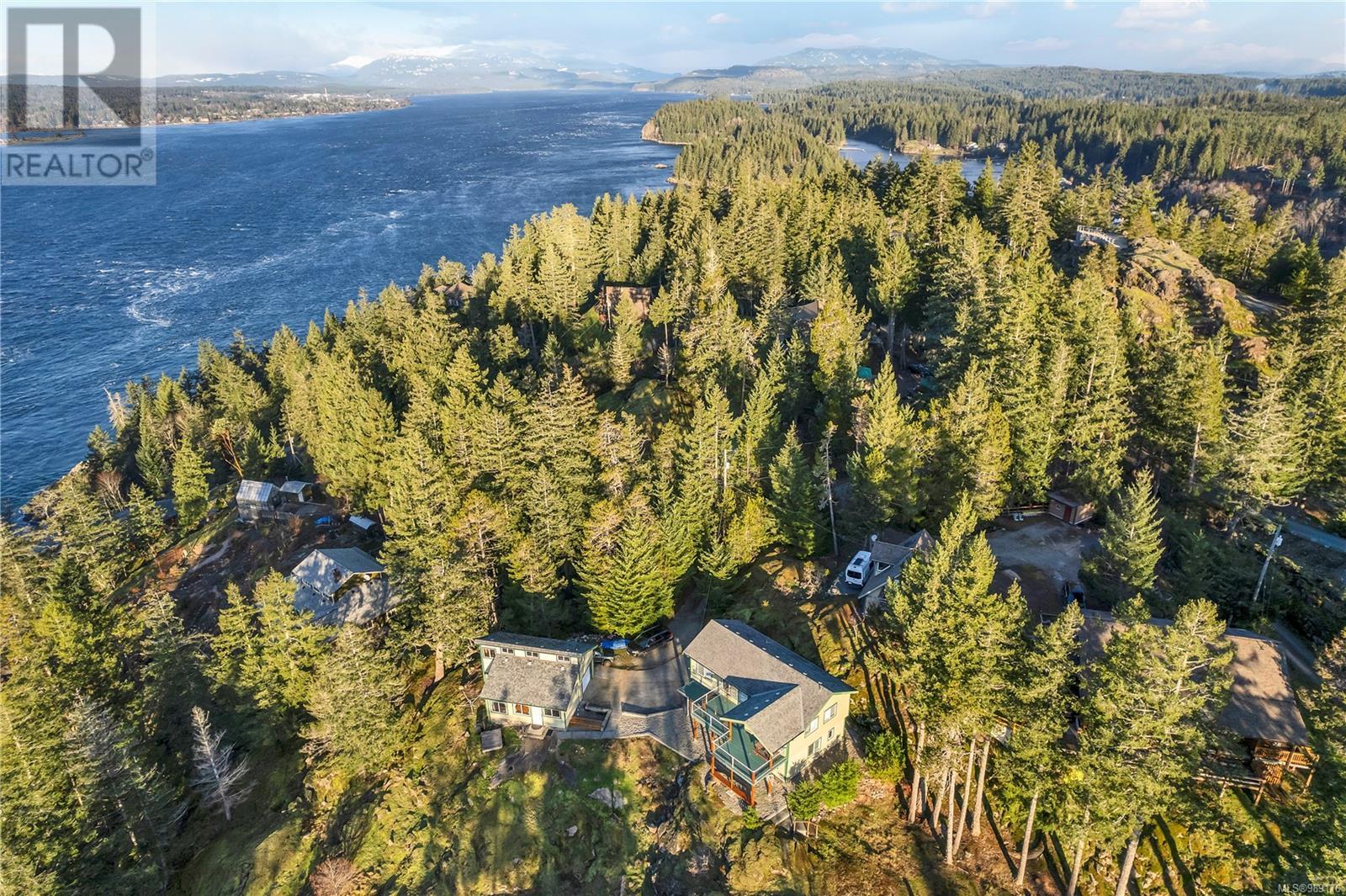 5 620 Helanton Rd, Quadra Island