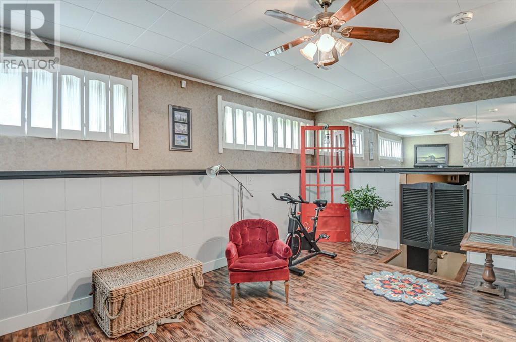 Single Family House 4 Level for Sale in   Avenue SW Westgate Calgary 