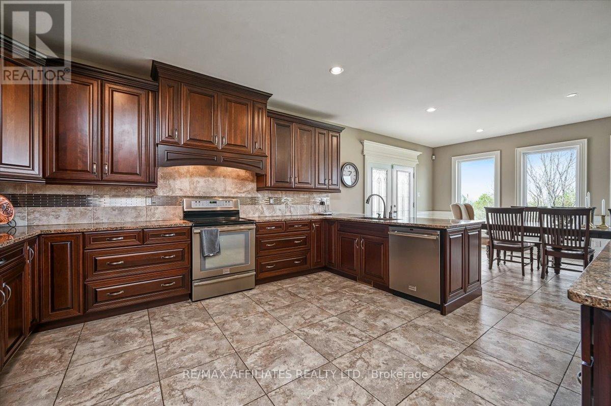Photo 49 of 1530 Creagan Court, Ottawa ON