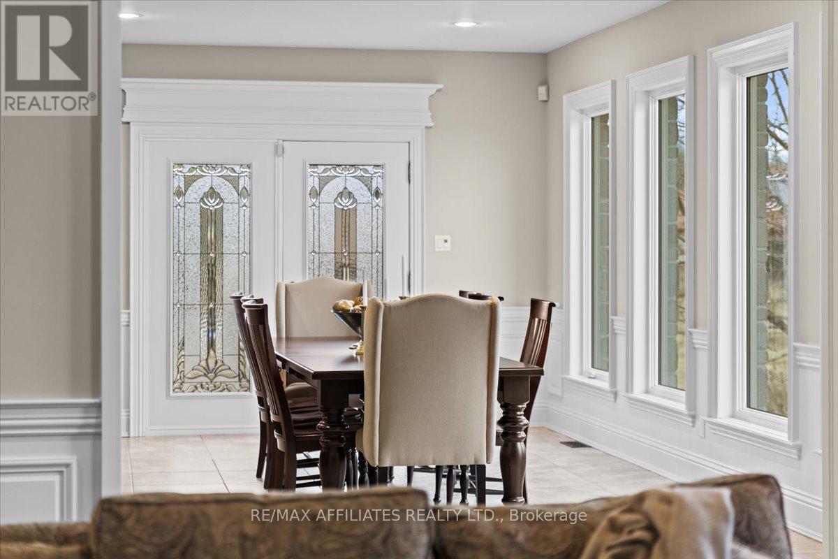 Photo 8 of 1530 Creagan Court, Ottawa ON