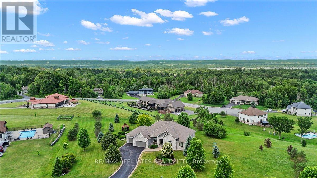 Photo 16 of 1530 Creagan Court, Ottawa ON