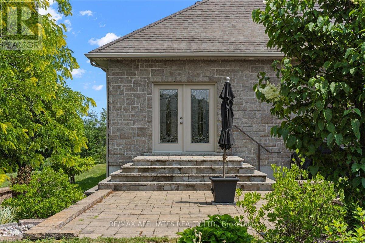 Photo 17 of 1530 Creagan Court, Ottawa ON