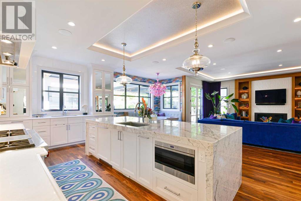 Single Family House for Sale in  Premier Way SW Upper Mount Royal Calgary 