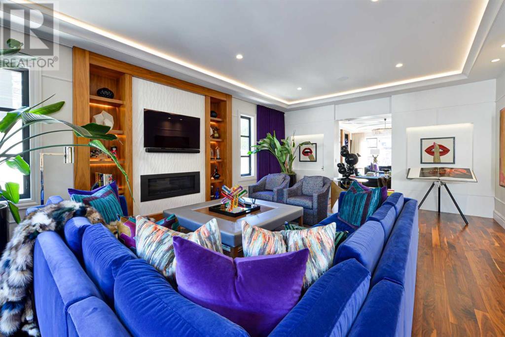 Single Family House for Sale in  Premier Way SW Upper Mount Royal Calgary 
