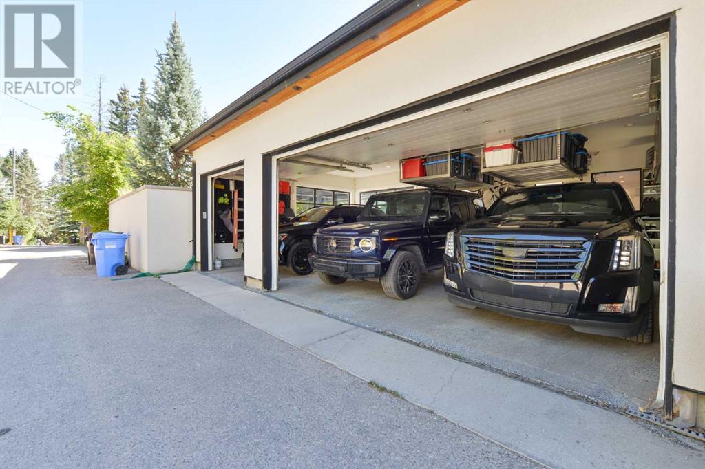 Single Family House for Sale in  Premier Way SW Upper Mount Royal Calgary 