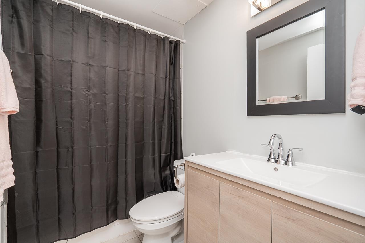 Photo 6 of 107 13977 74 Avenue, Surrey BC