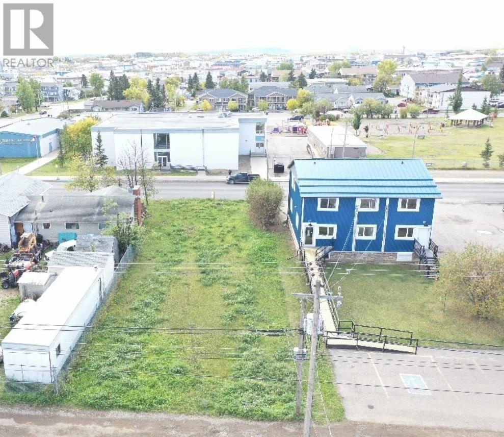 Photo 4 of 10220 99 Avenue, Fort St John BC