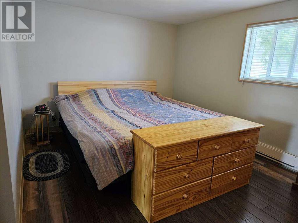 Single Family House Mobile Home for Sale in    Street NW Bowness Calgary 