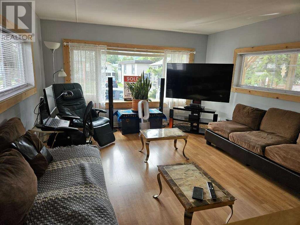 Single Family House Mobile Home for Sale in    Street NW Bowness Calgary 