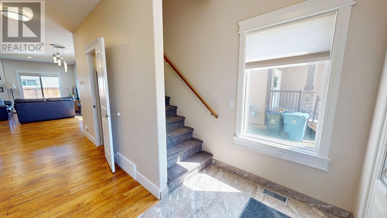 Photo 5 of 11016 104 A Avenue, Fort St John BC