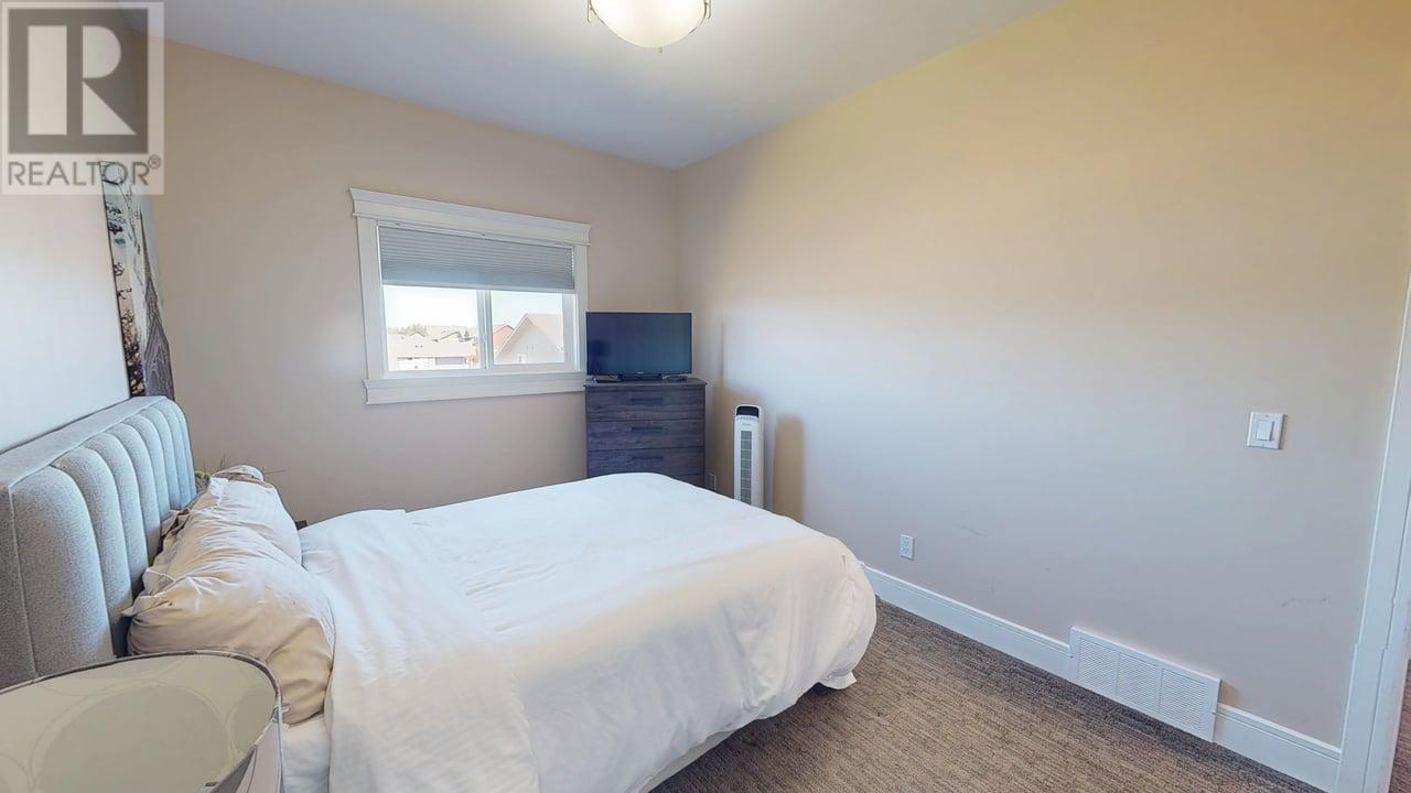Photo 27 of 11016 104 A Avenue, Fort St John BC