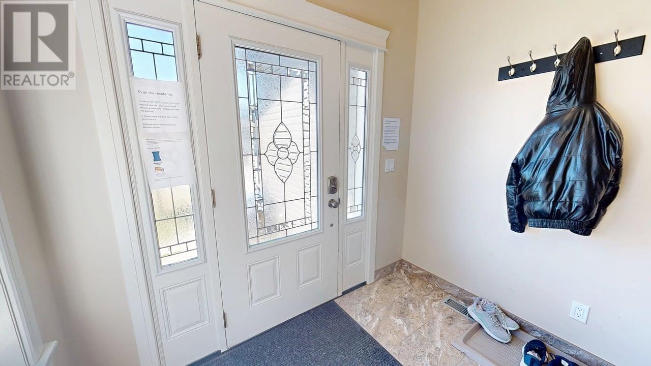Photo 4 of 11016 104 A Avenue, Fort St John BC