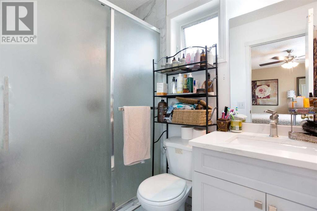 Single Family House for Sale in  Coral Springs Mews NE Coral Springs Calgary 