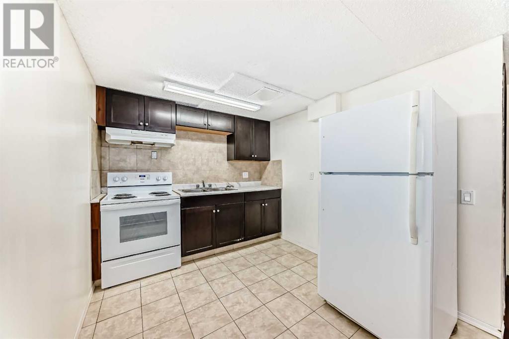 Single Family House Bungalow for Sale in   Avenue SE Penbrooke Meadows Calgary 