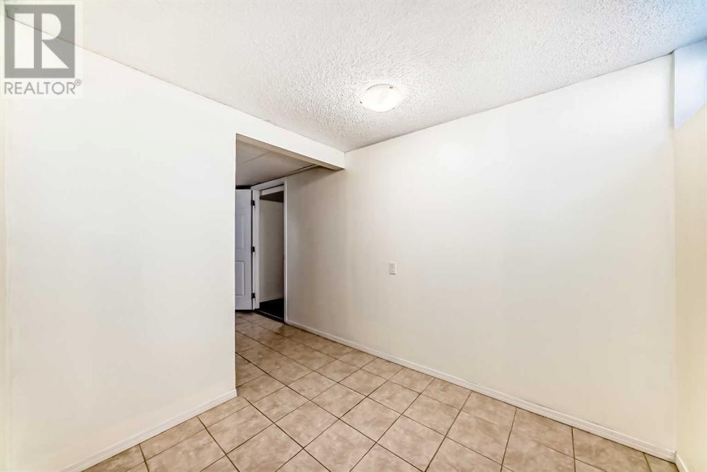 Single Family House Bungalow for Sale in   Avenue SE Penbrooke Meadows Calgary 