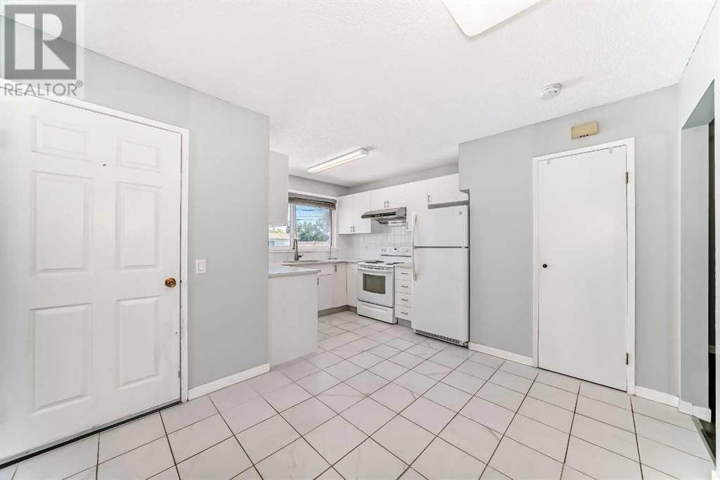 Single Family House Bungalow for Sale in   Avenue SE Penbrooke Meadows Calgary 