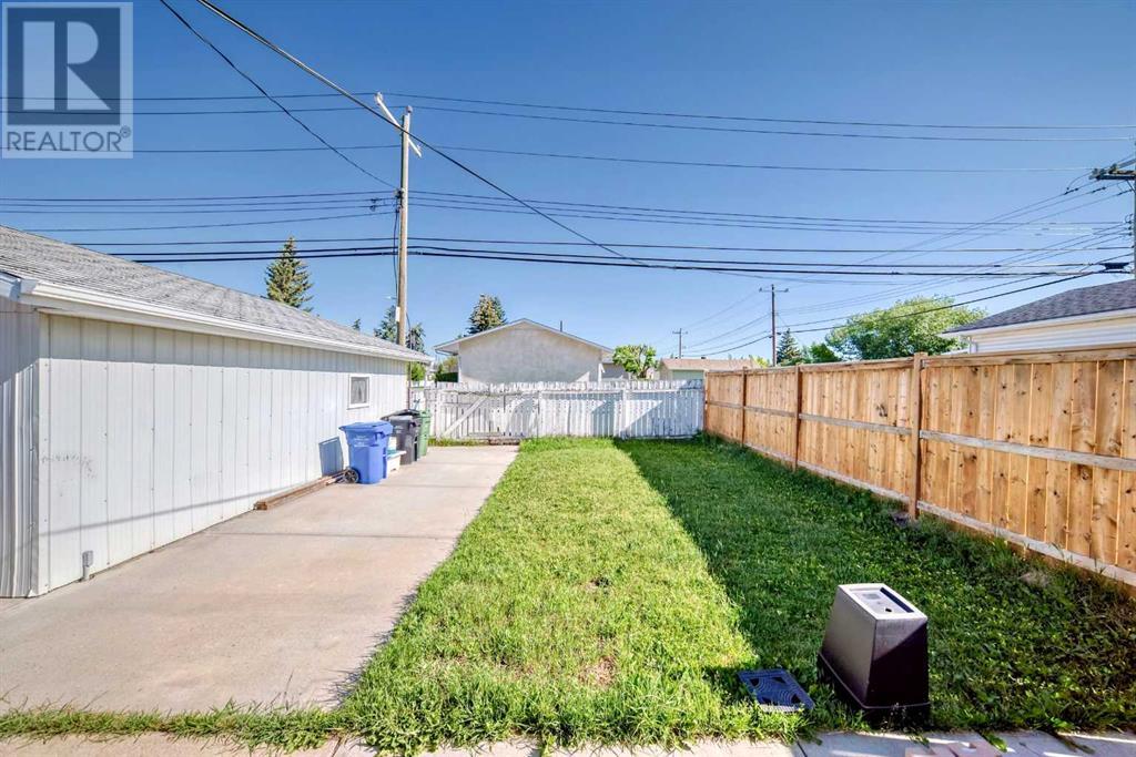 Single Family House Bungalow for Sale in   Avenue SE Penbrooke Meadows Calgary 