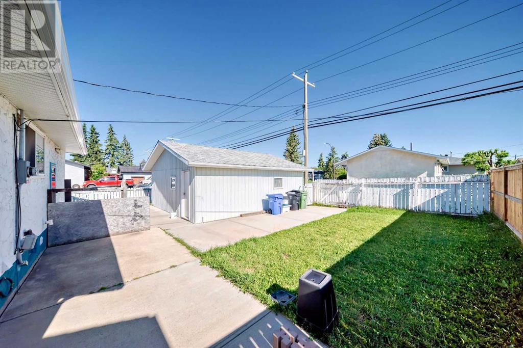 Single Family House Bungalow for Sale in   Avenue SE Penbrooke Meadows Calgary 