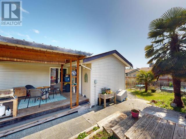 4769 BALSAM STREET, Texada Island