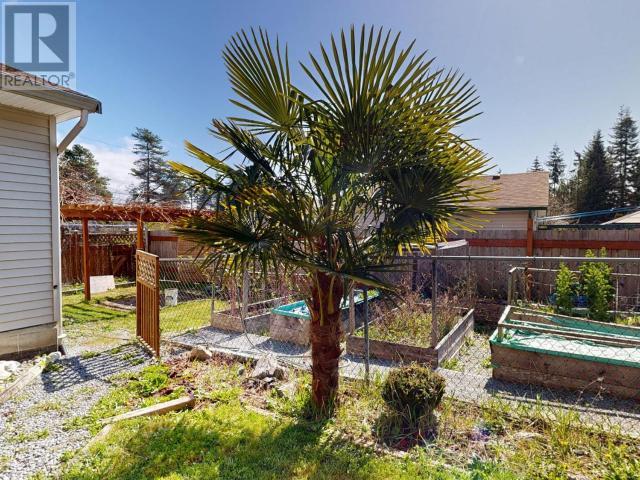 4769 BALSAM STREET, Texada Island