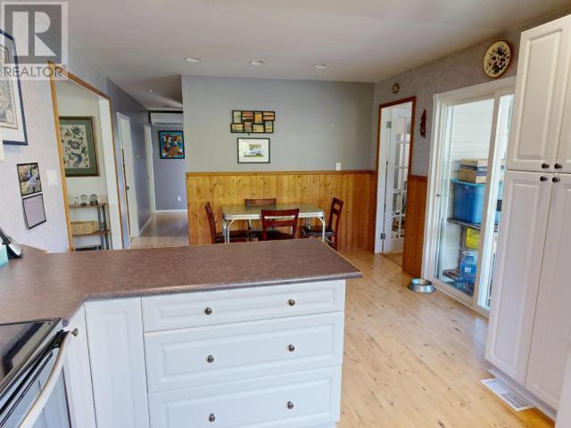 4769 BALSAM STREET, Texada Island