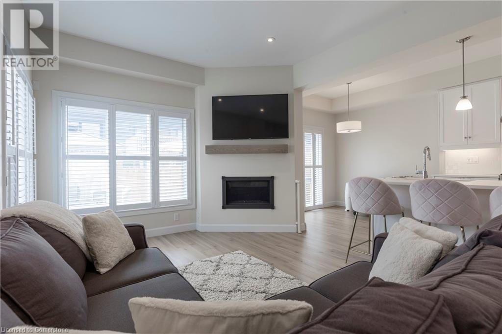 Photo 29 of 31 Southam Lane, Hamilton ON