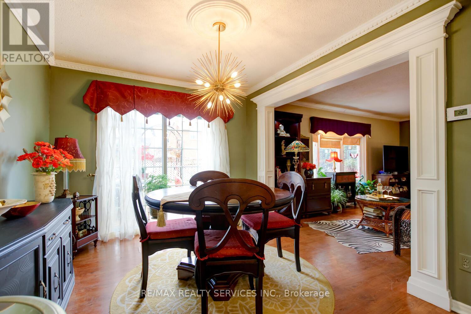 Single Family House for Sale in  NUTTALL STREET Brampton (Westgate) 