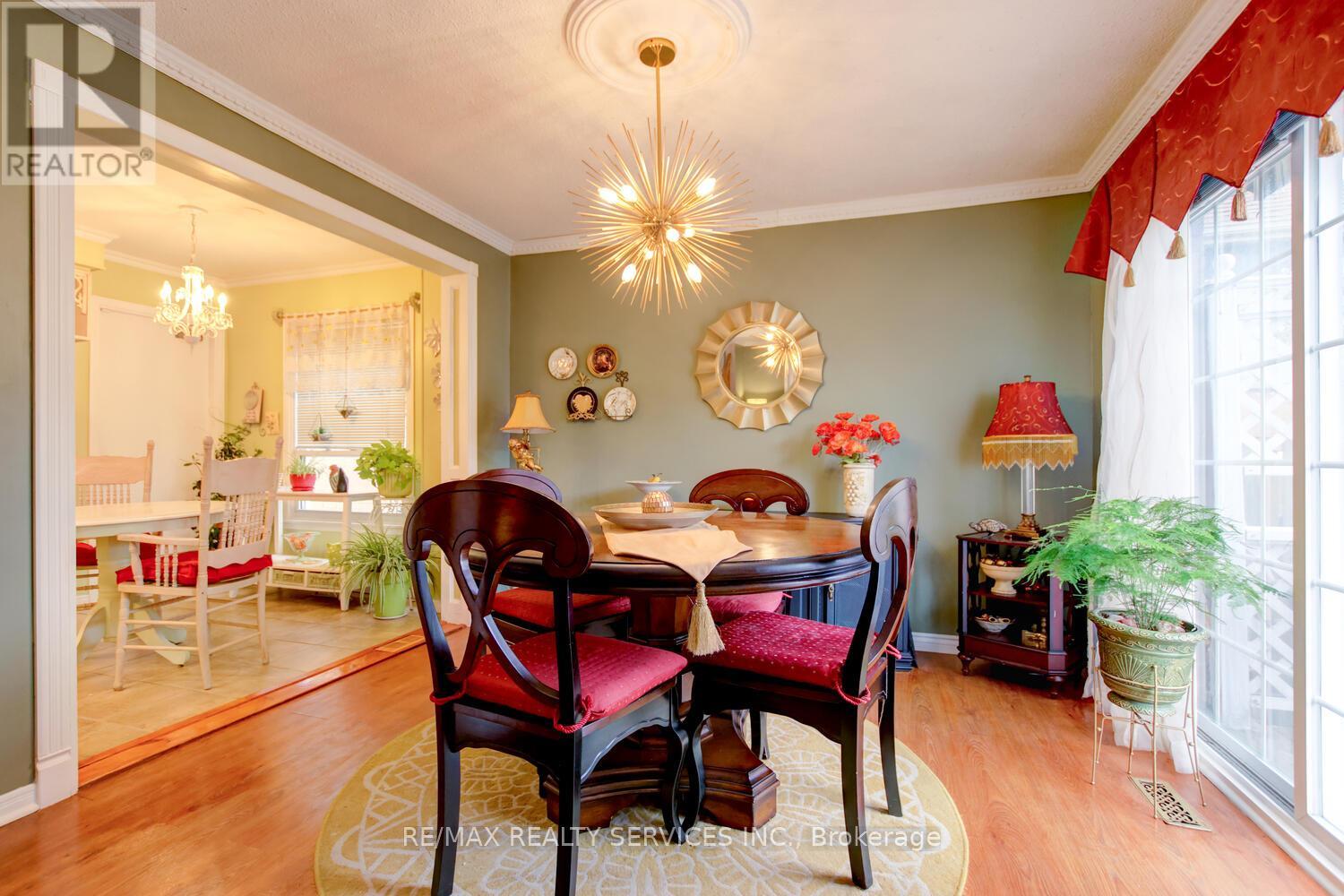 Single Family House for Sale in  NUTTALL STREET Brampton (Westgate) 