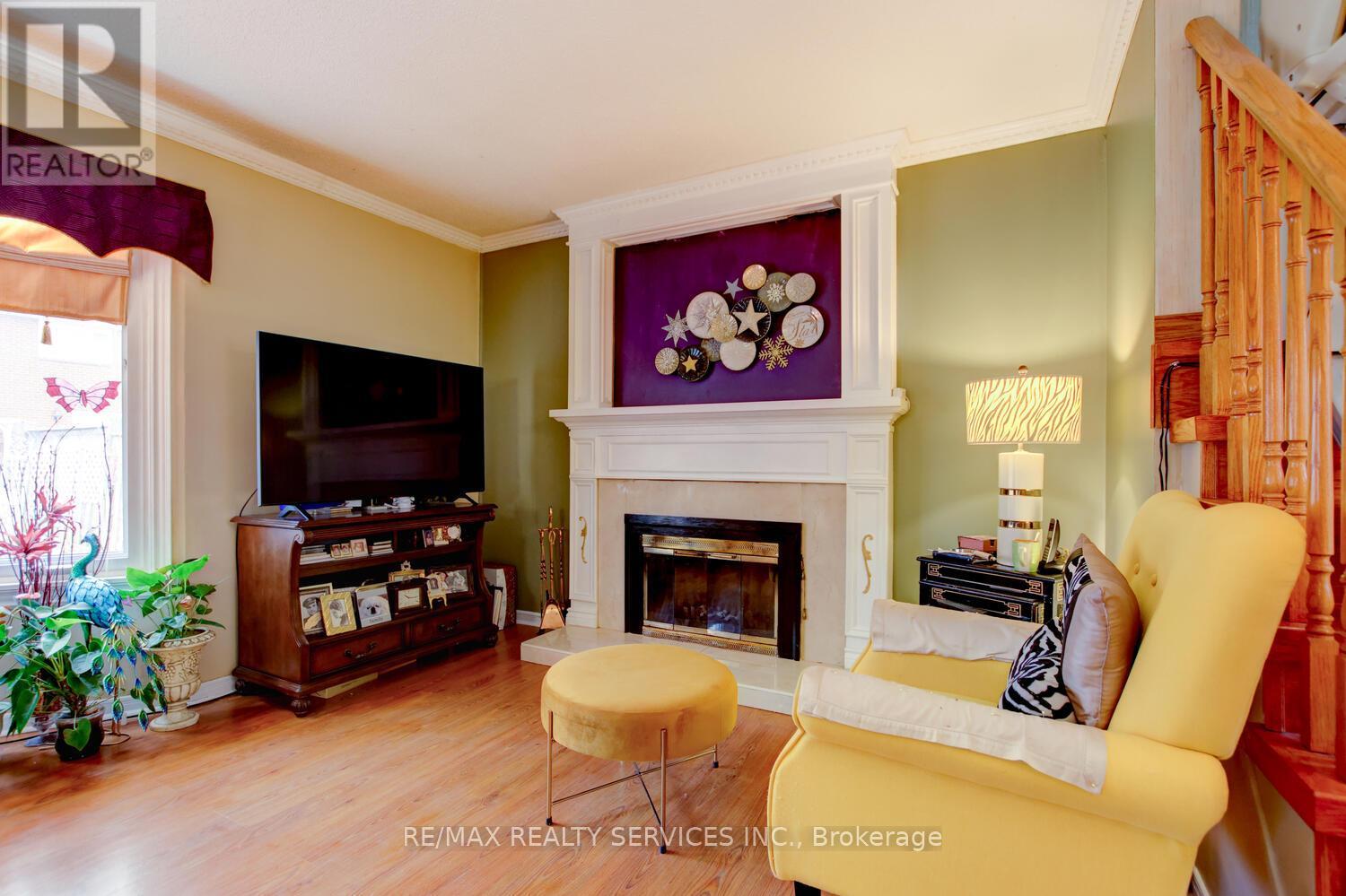 Single Family House for Sale in  NUTTALL STREET Brampton (Westgate) 