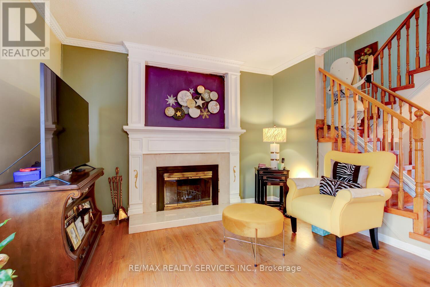 Single Family House for Sale in  NUTTALL STREET Brampton (Westgate) 