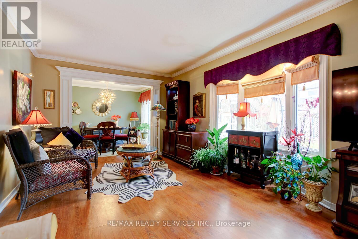 47 NUTTALL STREET, Brampton (Westgate), Ontario