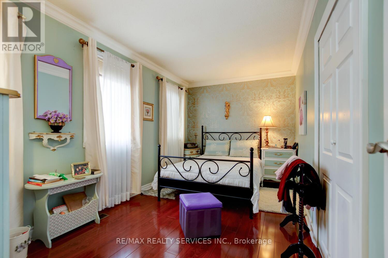 Single Family House for Sale in  NUTTALL STREET Brampton (Westgate) 
