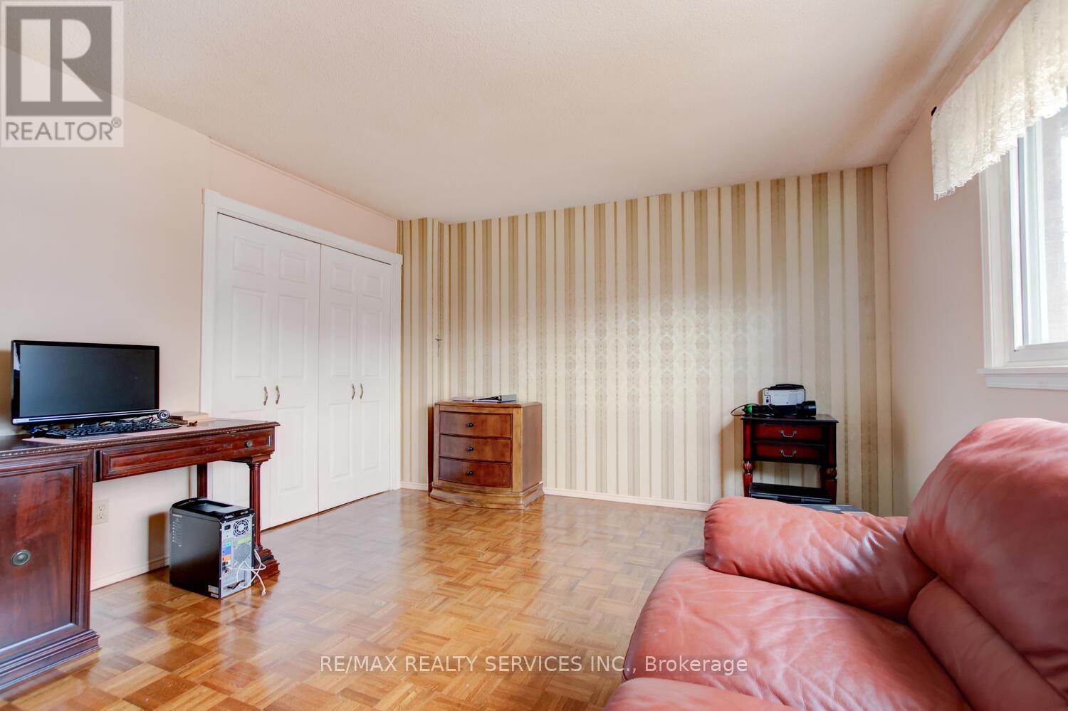 Single Family House for Sale in  NUTTALL STREET Brampton (Westgate) 